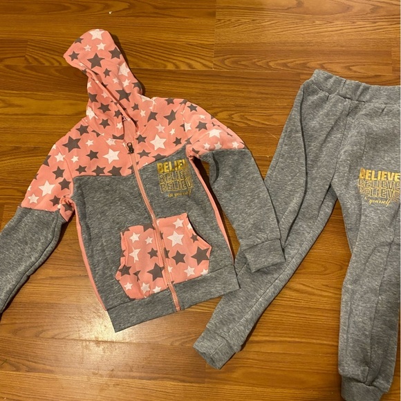 Love from the Heart Sweatsuit size 5/6 (HG) - Picture 1 of 11